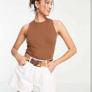 Casual Sleeveless Ribbed Top in Brown